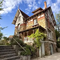 Photo 2 - Maison anglo-normande de 220m² habitables et terrain de 2265m²